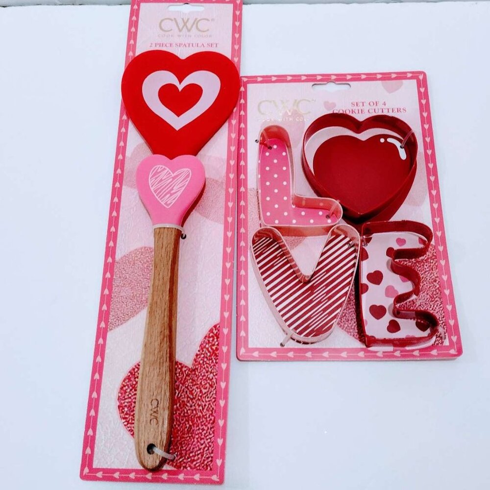CWC Heart Themed 2 Piece Spatula Set Red And Pink Hearts And 4 Pc Cookie Cutter